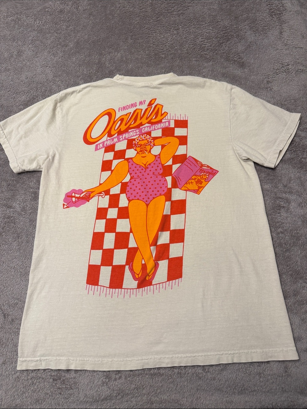 Oasis In Palm Springs California Graphic Tee Cream with Pink & Orange Artwork, M